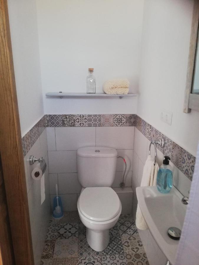 Hostal El Lugar De La Mancha Argamasilla De Alba Luaran gambar