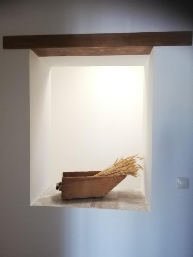 Hostal El Lugar De La Mancha Argamasilla De Alba Luaran gambar
